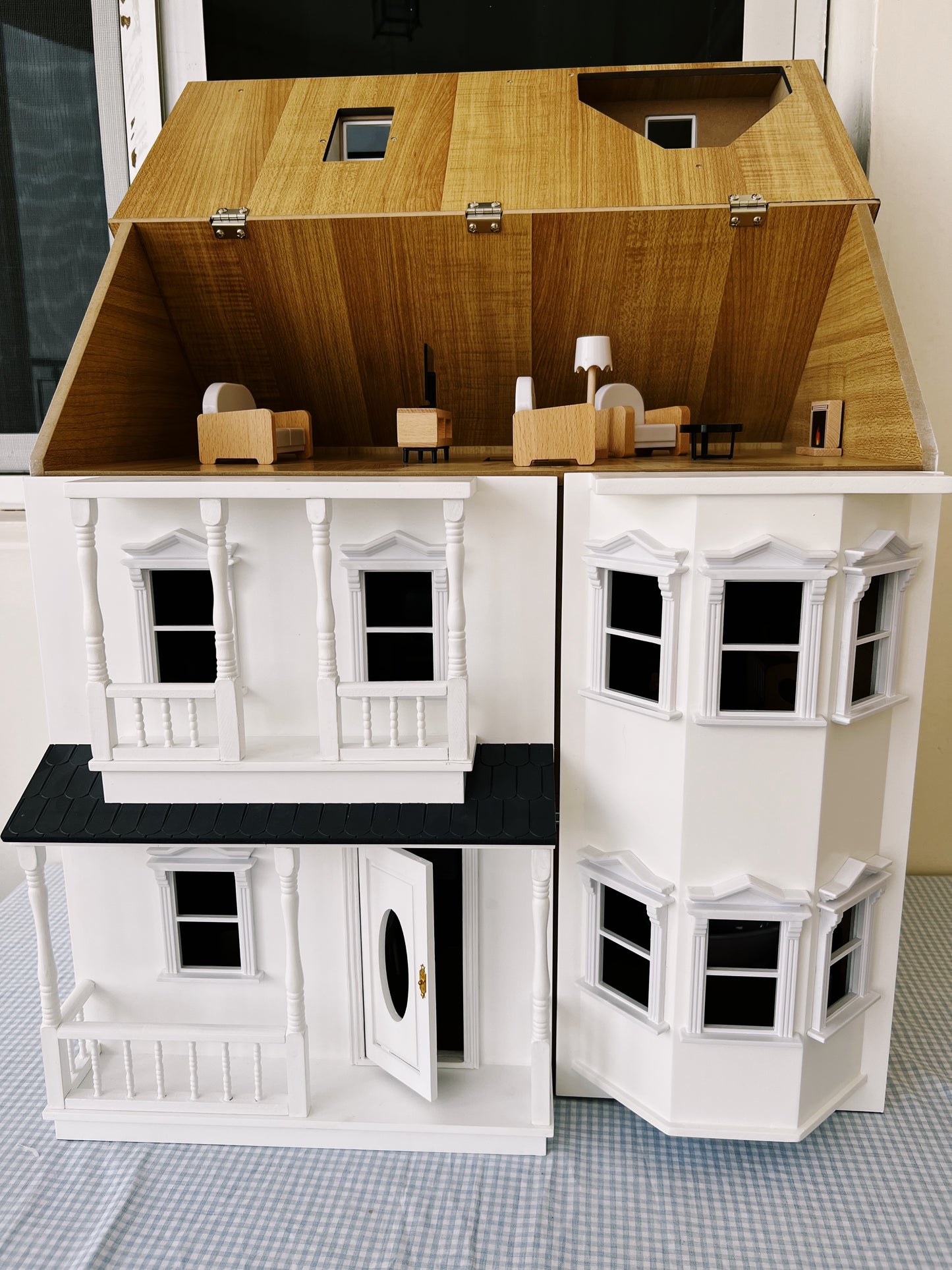 Maison de Poupée – Un Rêve Intemporel