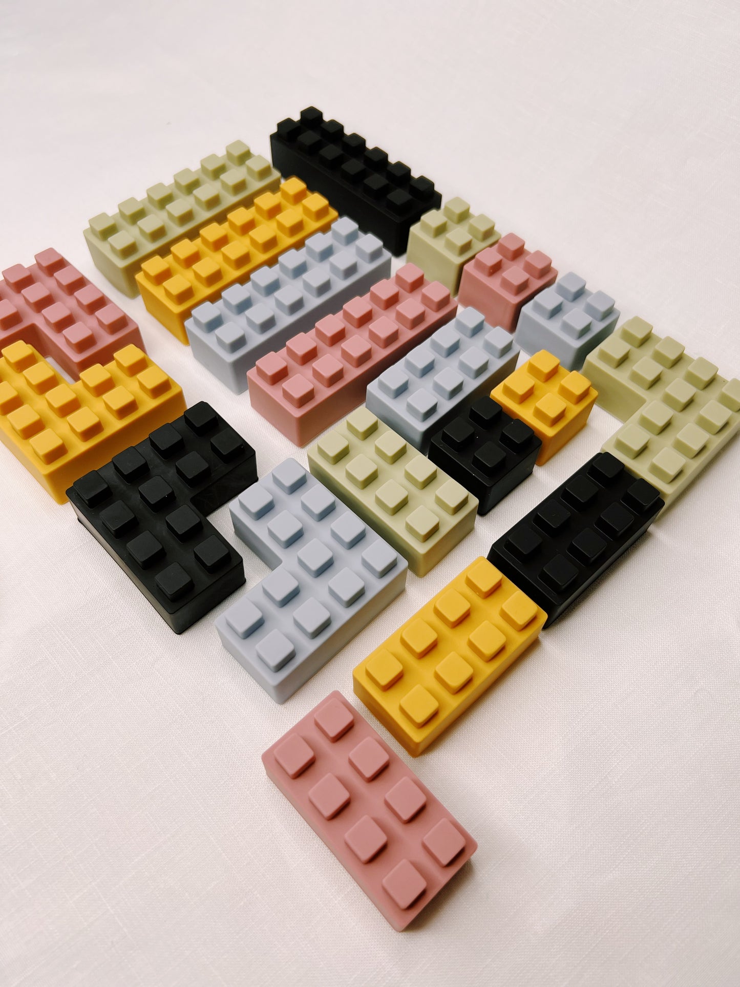 Jouet à empiler en silicone 'Blocs', set de 20 pièces