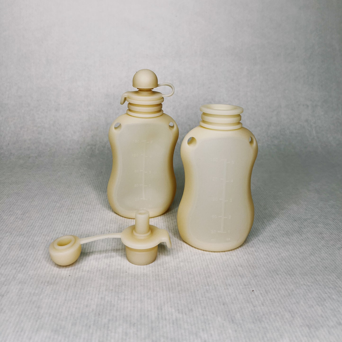 Set de 2 Bouteilles Souples Réutilisables en Silicone