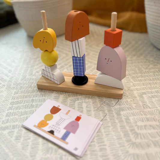 Petites Têtes en Folie – Jeu d’assemblage logique